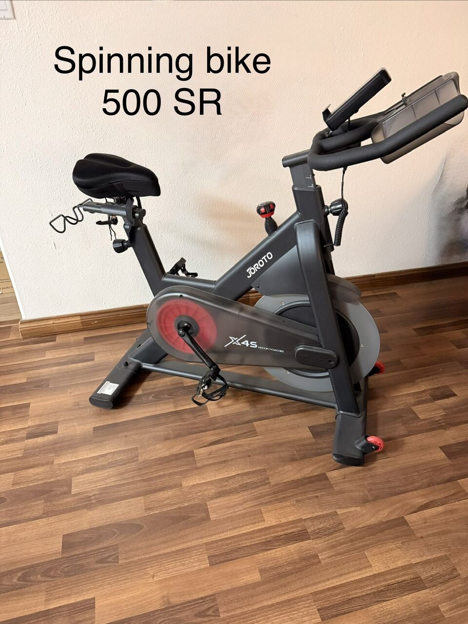 Ghirnatah, Sporting Goods, SAR 150,  Elliptical Machine , Spinning Bike