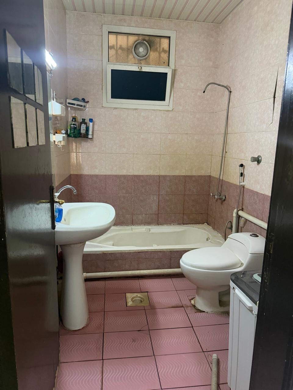 Al Fayha, Bedspace For Rent, SAR 600/month,  BED 🛏️ SPACE In Furnished Apartment For Bachelors ( At Prime Location)