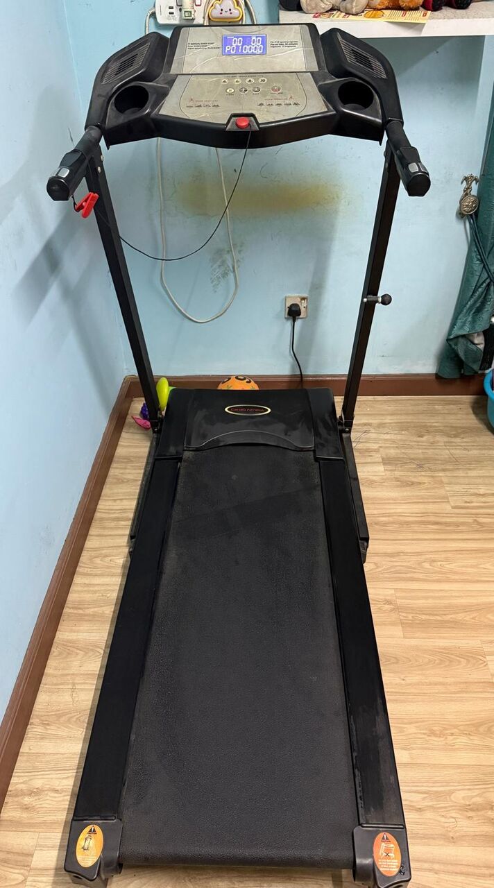 Manama, Sporting Goods, BHD 40,  BHD 40, Treadmill-Cardio Fitness ST1600