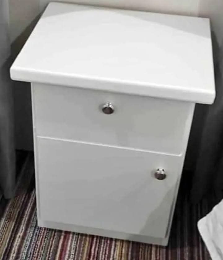 Riyadh, Household Items, SAR 5,  All Bed Sizes Available &ndash; Box & Wooden Beds  Single Bed Double Bed Queen Size Bed King Siz