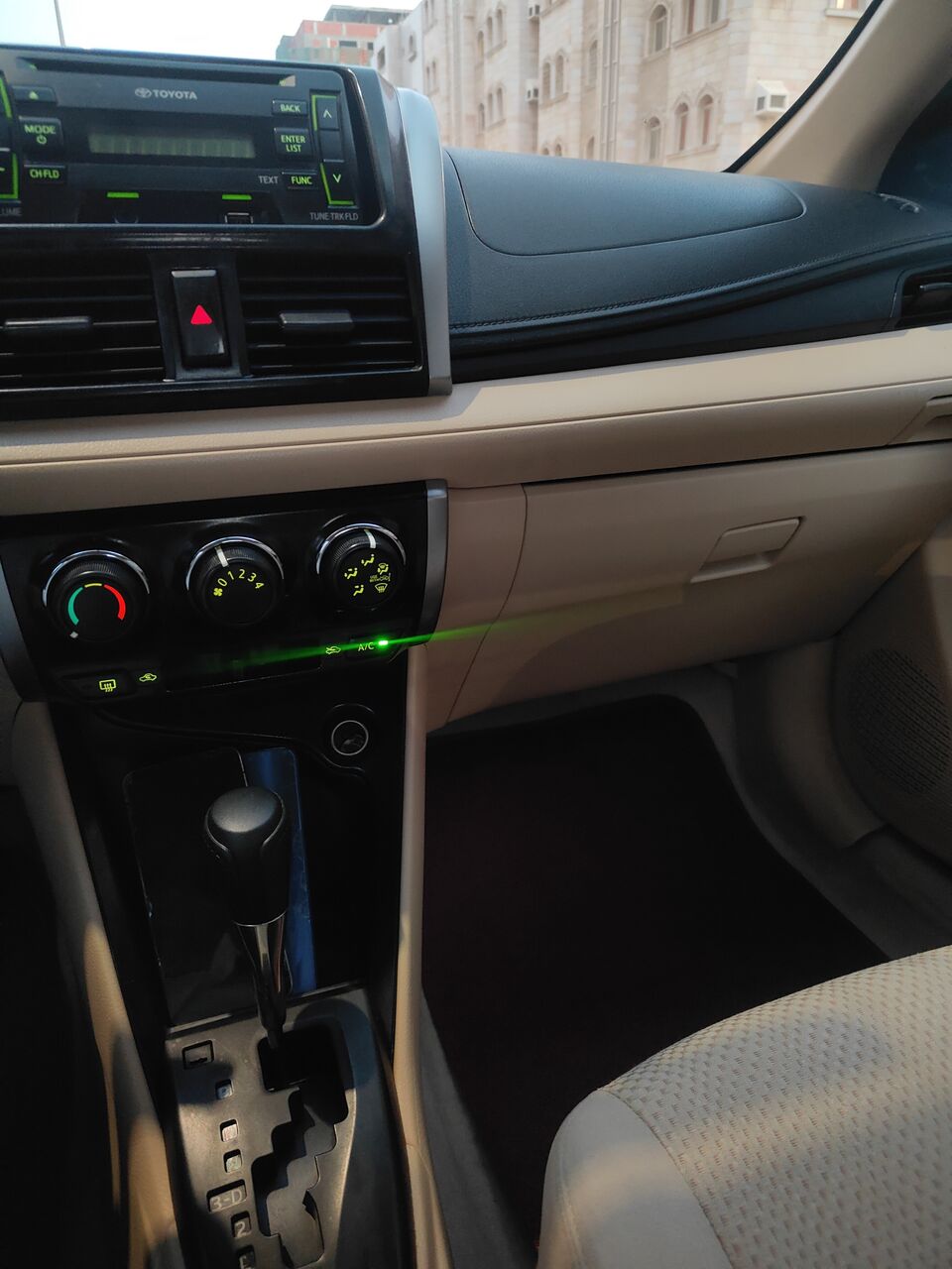 Jeddah, Vehicles, Cars & Trucks , SAR 26000,  Toyota Yaris,  2015,  302 KM,