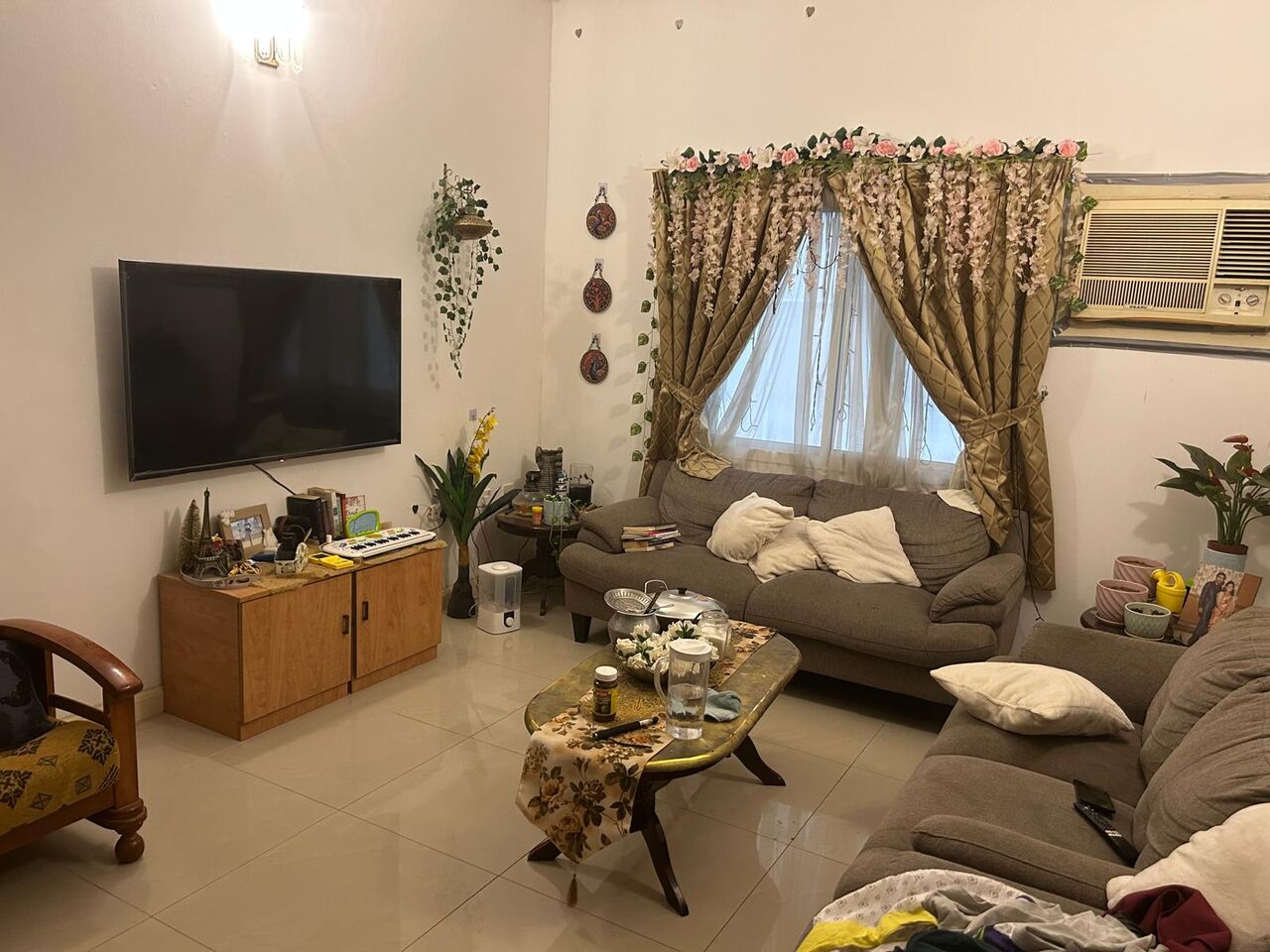 Mahooz, Housing Exchanges, BHD 100/month,  2 BR,  ROOM FOR SHARING FULLY FURNISHED