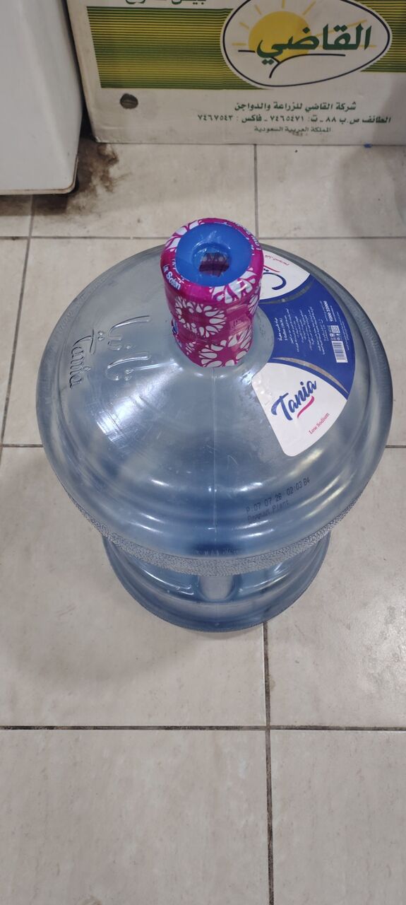 Jubail, Household Items, SAR 35,  Tania And Spring Water Jar