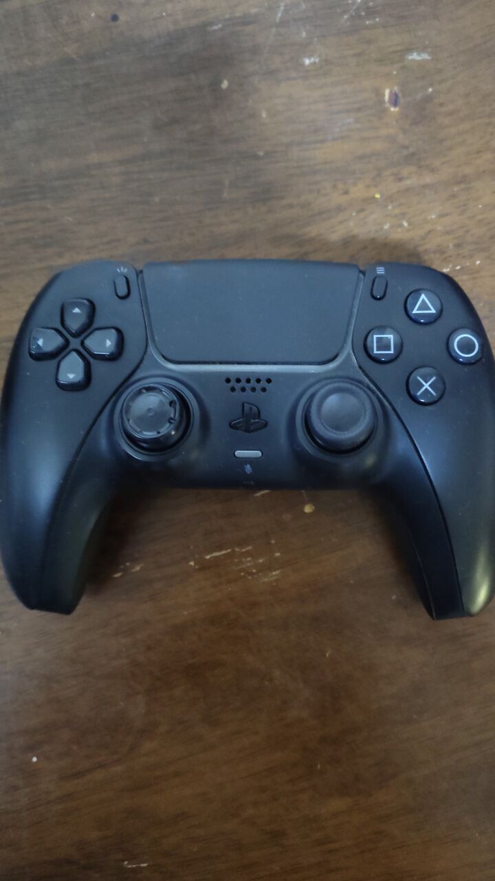 Jubail, Video Games, SAR 2500,  Playstation 5 825GB With Controller + Extra Controller