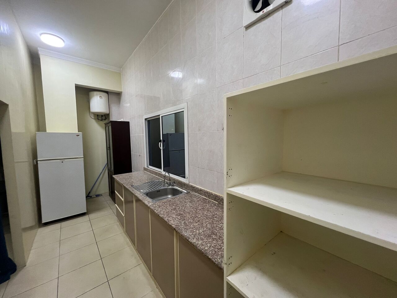 Burhama, Apartments, Flats, Houses & Villas, BHD 250/month,  2 BR,  Budget-Friendly  Apartment For Rent In Burhama | Near Dana Mall