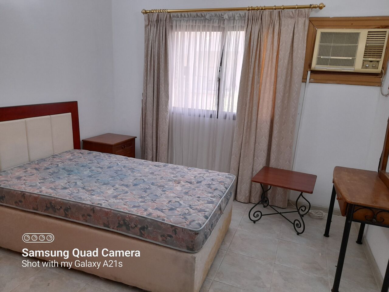 Adliya, Apartments, Flats, Houses & Villas, BHD 250/month,  Furnished,  2 BR,  80 Sq. Meter,  2 Bedroom With EWA/Closed Kitchen