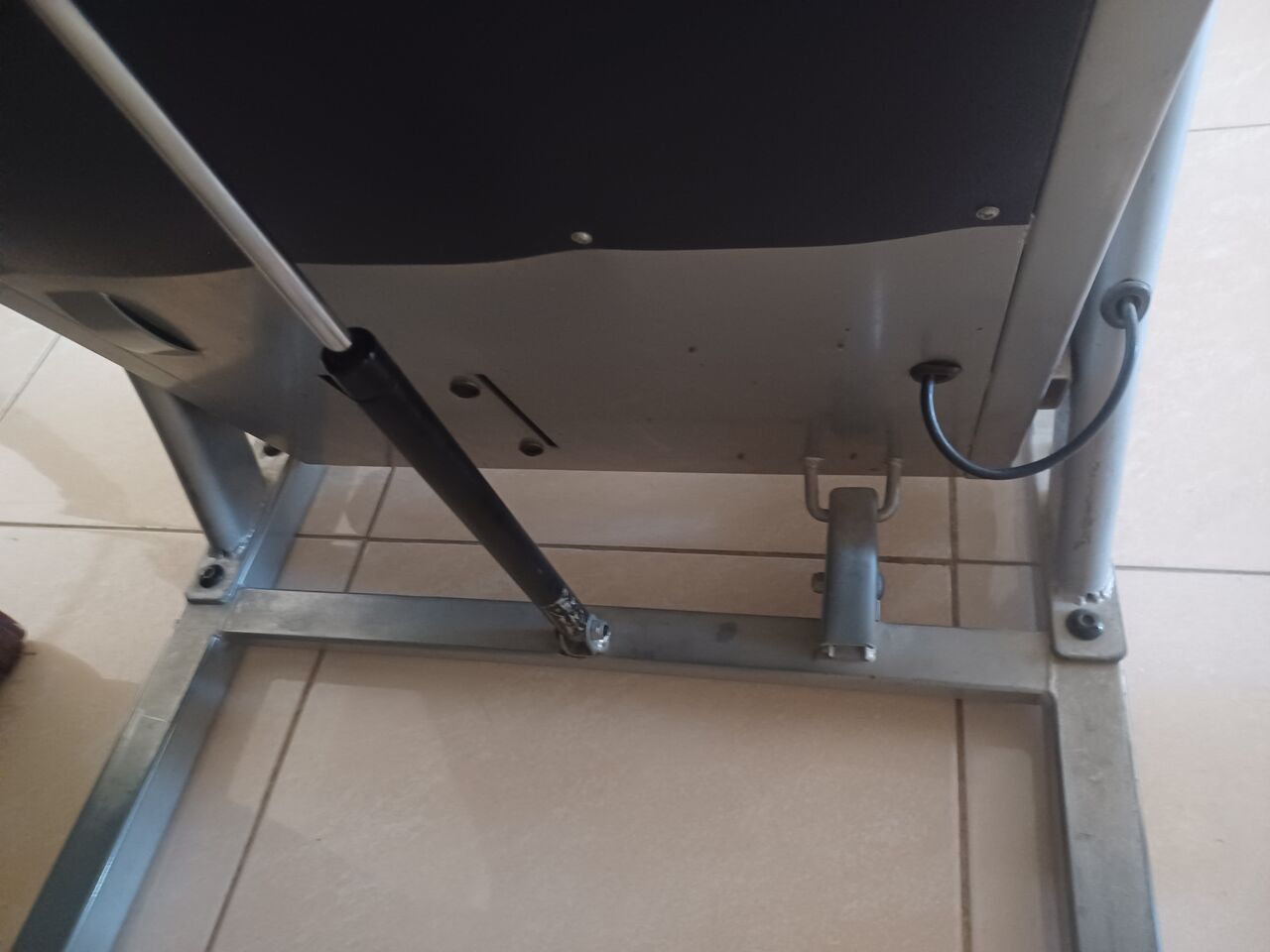 Riyadh, Sporting Goods, SAR 30,  Treadmill, Gud Working Condition, Wp Message Only