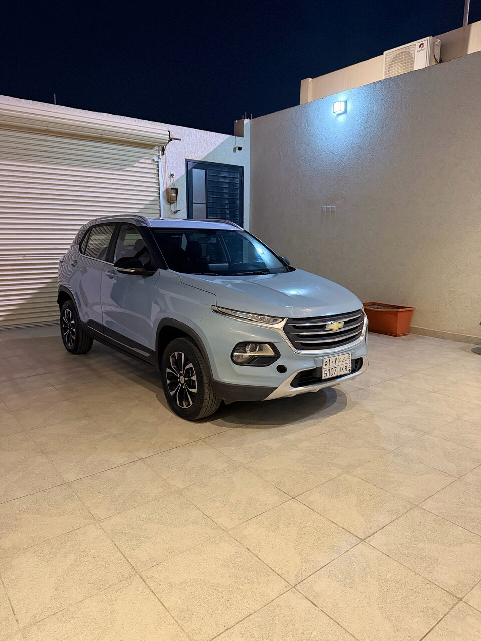 Riyadh, Vehicles, Cars & Trucks , SAR 35000,  Chevrolet Captiva,  2023,  Automatic,  80000 KM,  Chevrolet Grove Full Option