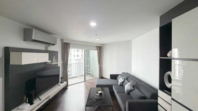 Bangkok, Villas, THB 35000,  67 Sq. Meter,  Condo For Rent, Belle Grand Rama 9, Fully Furnished, High Floor, Beautiful View, Near MRT.