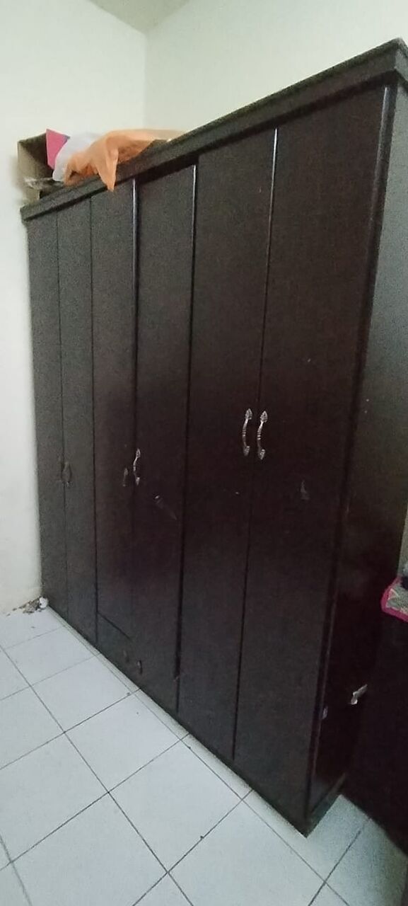 Riyadh, Furniture, SAR 250,  Double Bed With Mattress And Cabnet