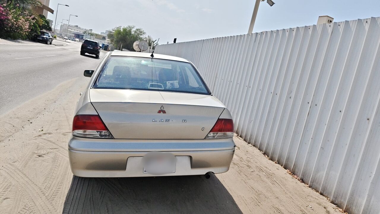 Riffa, Vehicles, Cars & Trucks , BHD 600,  Mitsubishi Lancer,  2003,  Automatic,  235000 KM,  Mitsubish Lancer  For Sale.