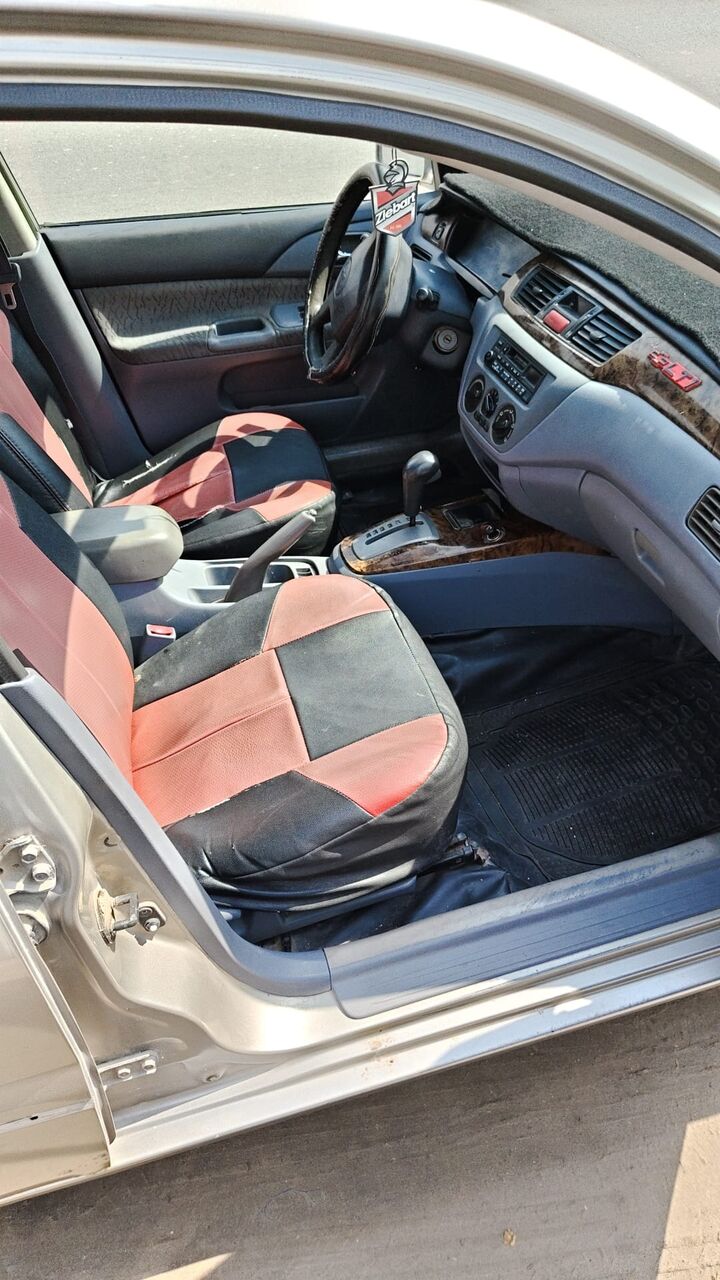 Riffa, Vehicles, Cars & Trucks , BHD 600,  Mitsubishi Lancer,  2003,  Automatic,  235000 KM,  Mitsubish Lancer  For Sale.