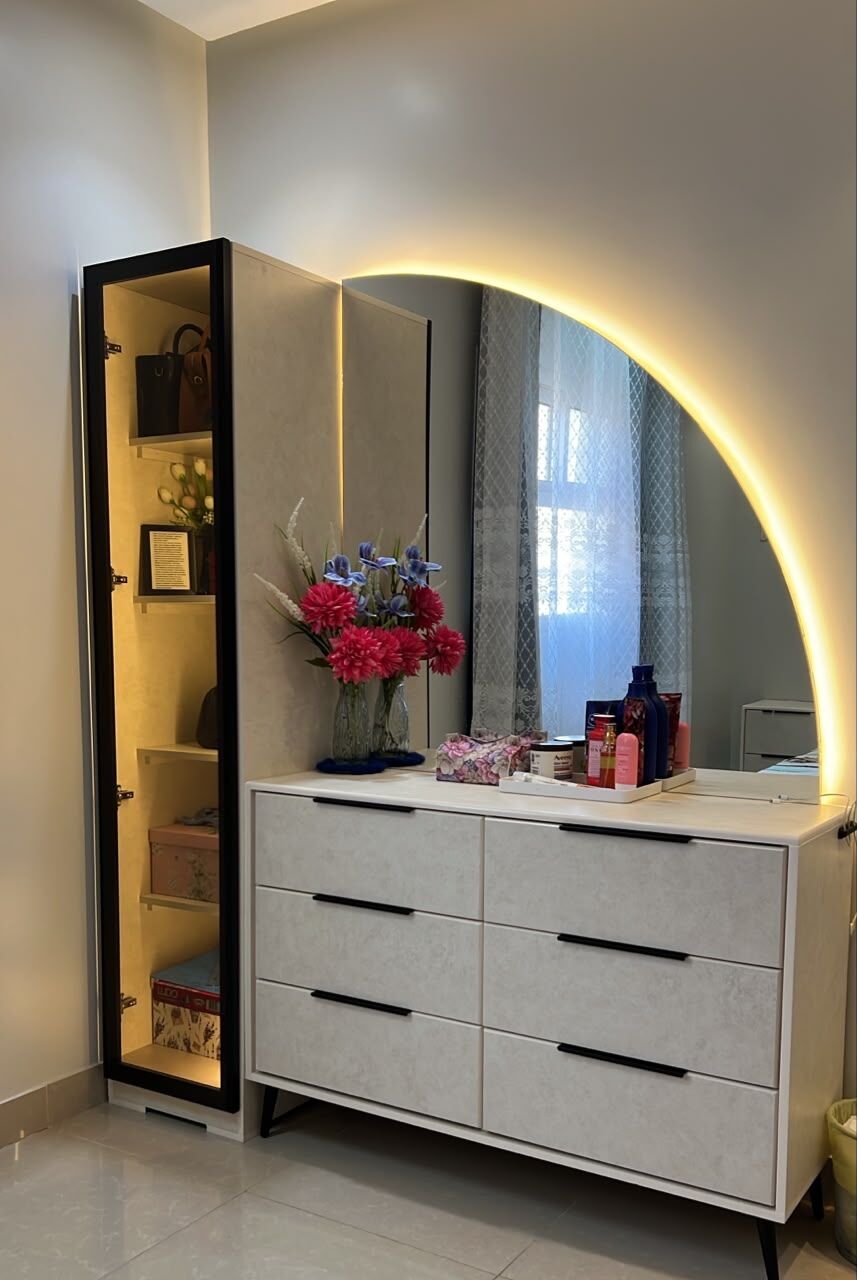 Dhahrat Laban, Furniture, SAR 6999,  Household Furnitures For Sale Almost New Condition