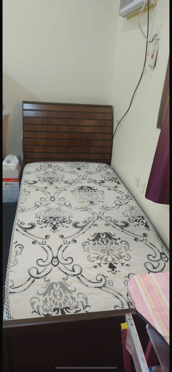Jeddah, Furniture, SAR 180,  Single Bed Perfect Condition With Matters