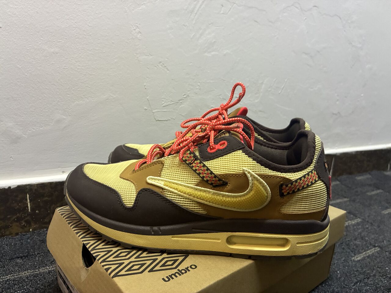 Riyadh, Clothing & Accessories, SAR 200,  Selling Shoes Different Sizes