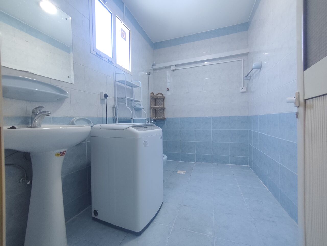 Juffair, Apartments, Flats, Houses & Villas, BHD 200/year,  1 BR,  Amazing Studio Flat At Juffair Just Update 200