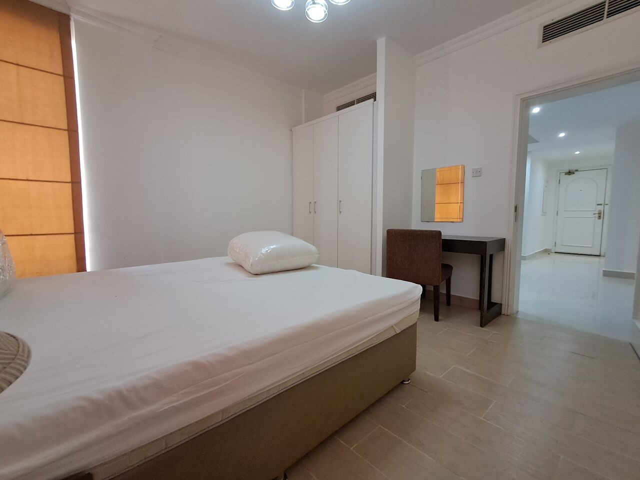 Juffair, Apartments, Flats, Houses & Villas, BHD 400/year,  2 BR,  Amazing Offer 2 Bhk At Juffair Just Update 400