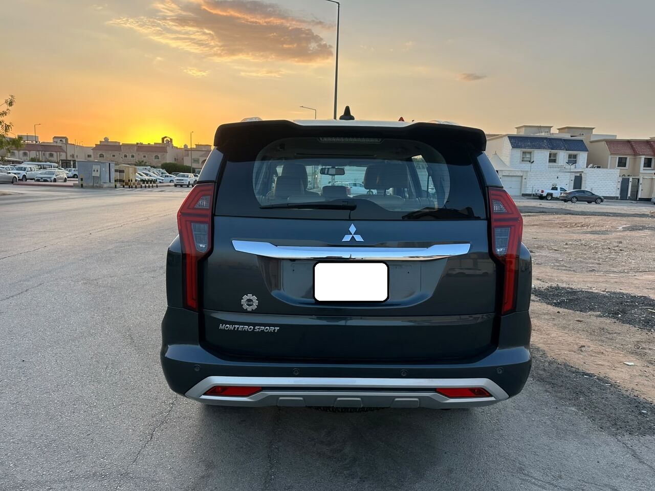 Riyadh, Vehicles, Cars & Trucks , SAR 85000,  Mitsubishi Montero Sport,  2021,  Automatic,  96000 KM,    Edition With 4WD N Sunroof For Sales (family Exit) 1st Owner