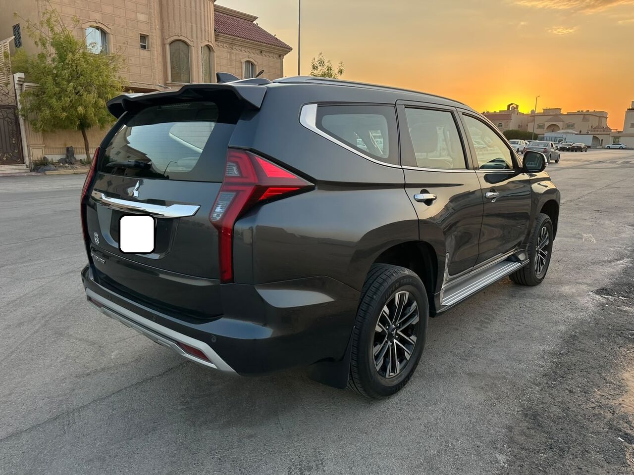 Riyadh, Vehicles, Cars & Trucks , SAR 85000,  Mitsubishi Montero Sport,  2021,  Automatic,  96000 KM,    Edition With 4WD N Sunroof For Sales (family Exit) 1st Owner