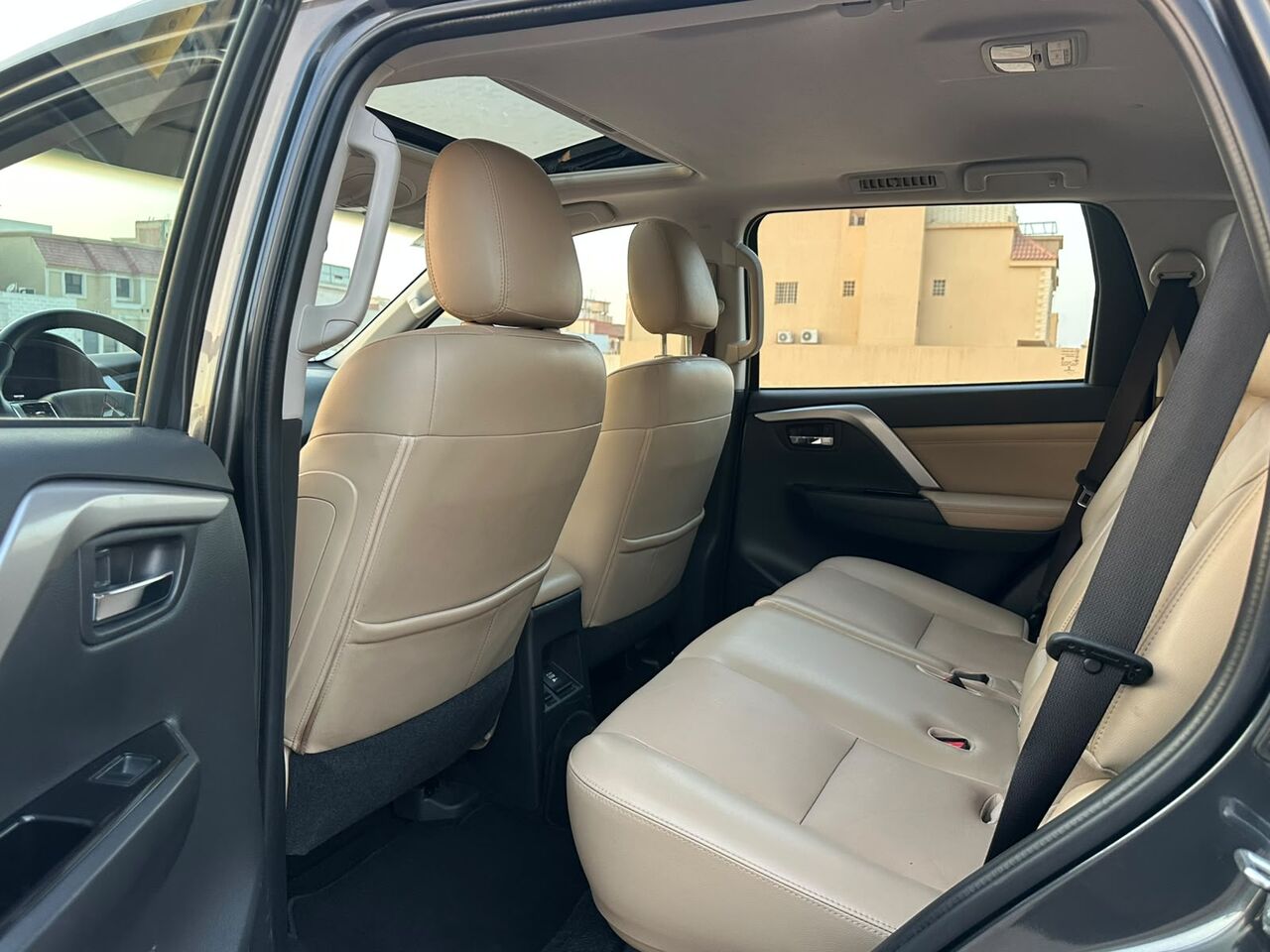 Riyadh, Vehicles, Cars & Trucks , SAR 85000,  Mitsubishi Montero Sport,  2021,  Automatic,  96000 KM,    Edition With 4WD N Sunroof For Sales (family Exit) 1st Owner