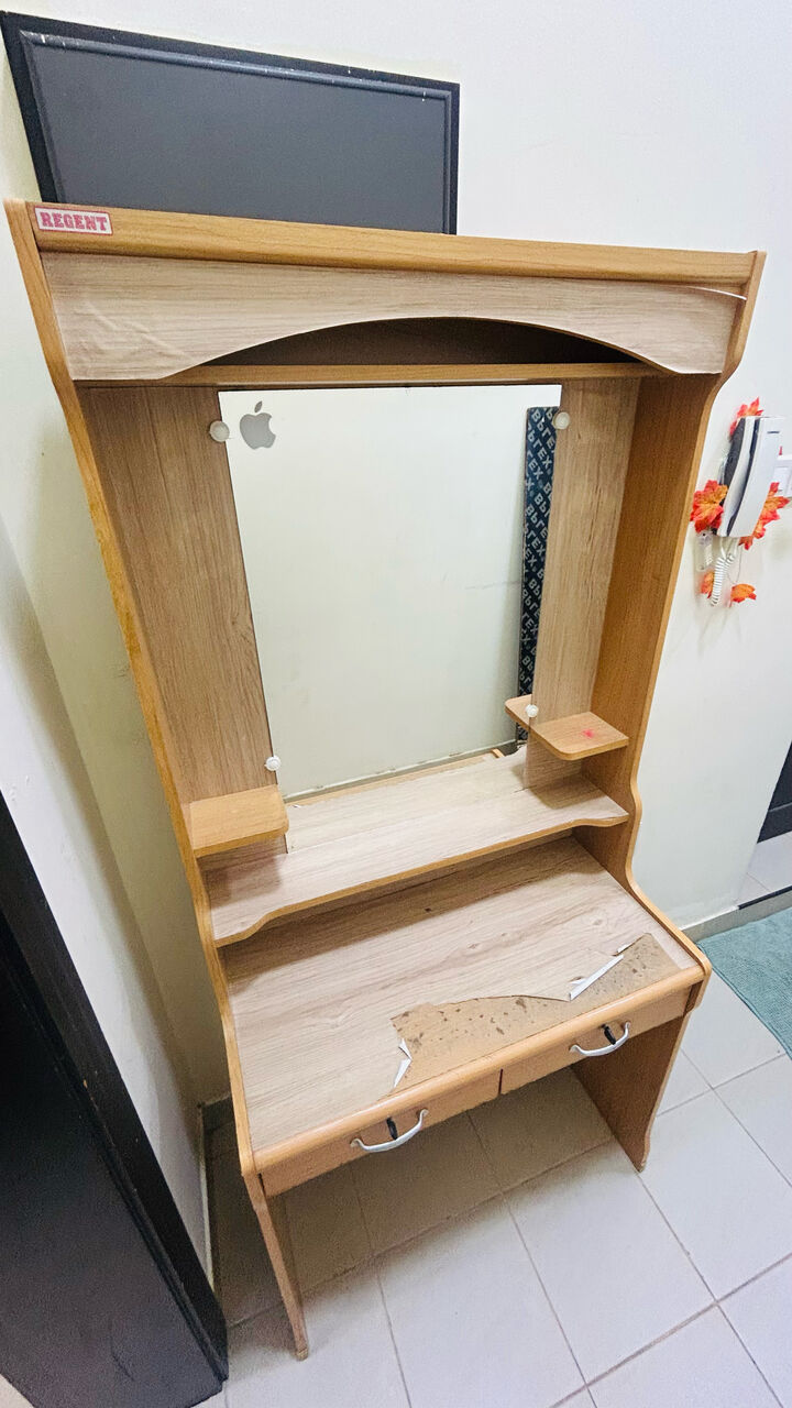 Umm Al Hassam, Furniture, BHD 8,  Dressing Table