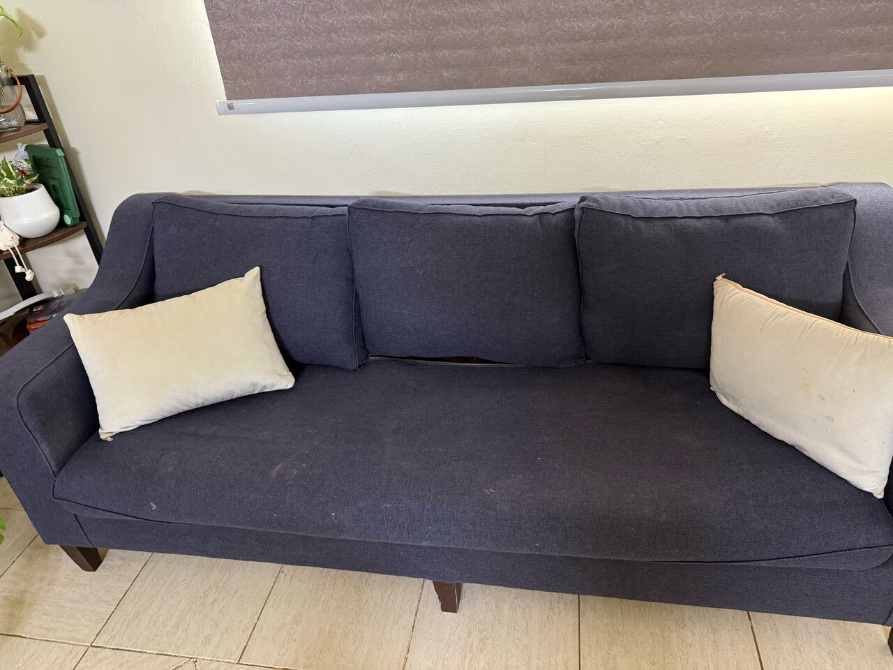 Jeddah, Furniture, SAR 600,  Sofa Set 7 Seater, 4 Piece Set With Cusions.