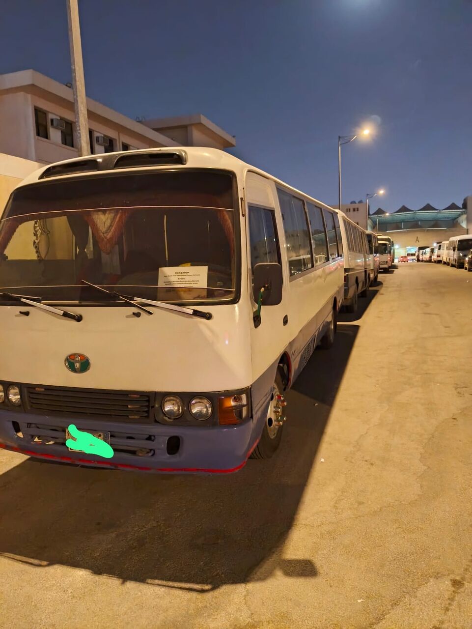 Riyadh, Vehicles, Cars & Trucks , SAR 52,  Toyota Coaster 30 Seater (Diesel Engine - 14B) - Make: 1999,  1999,  Manual,  280300 KM,  Want To Sell Toyota Coaster 30 Seater, With School Duty