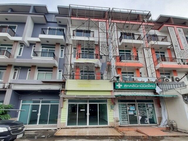 Bangkok, Real Estate For Sale, THB 3900000,  6 BR,  17 Sq. Feet,  Nimitmai Commercial Building For Sale, 4 Floors, Krich Town Project, Khlong Sam Wa.