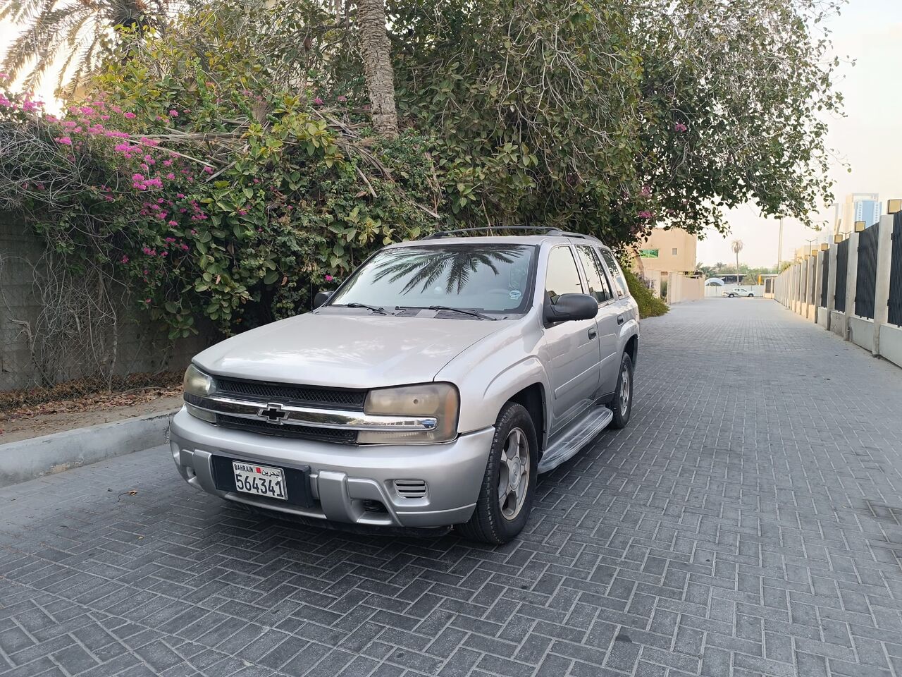 Manama, Vehicles, Cars & Trucks , BHD 950,  Chevrolet Trailblazer,  2006,  Automatic,  320000 KM,  EXCELLANT CONDITION