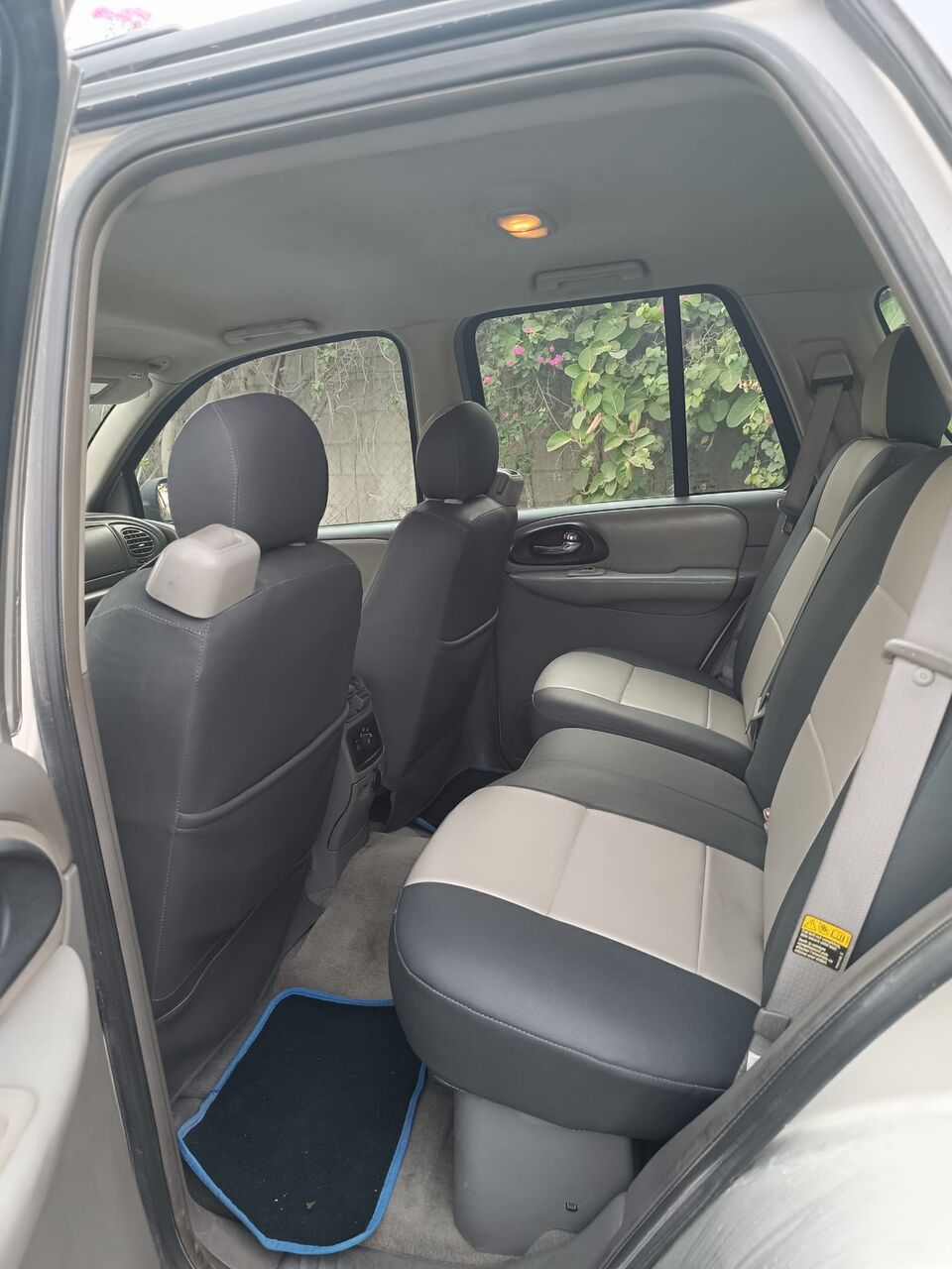 Manama, Vehicles, Cars & Trucks , BHD 950,  Chevrolet Trailblazer,  2006,  Automatic,  320000 KM,  EXCELLANT CONDITION