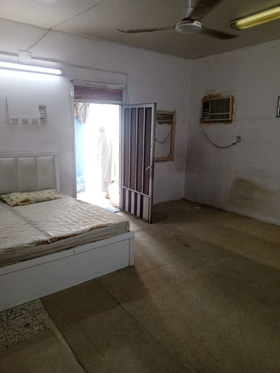 Al Wizarat, Apartments, Flats, Houses & Villas, SAR 16500/year,  1 BR,  1 1 Bedroom With Kitchen And Open Rooftop Terrace Available For Rent