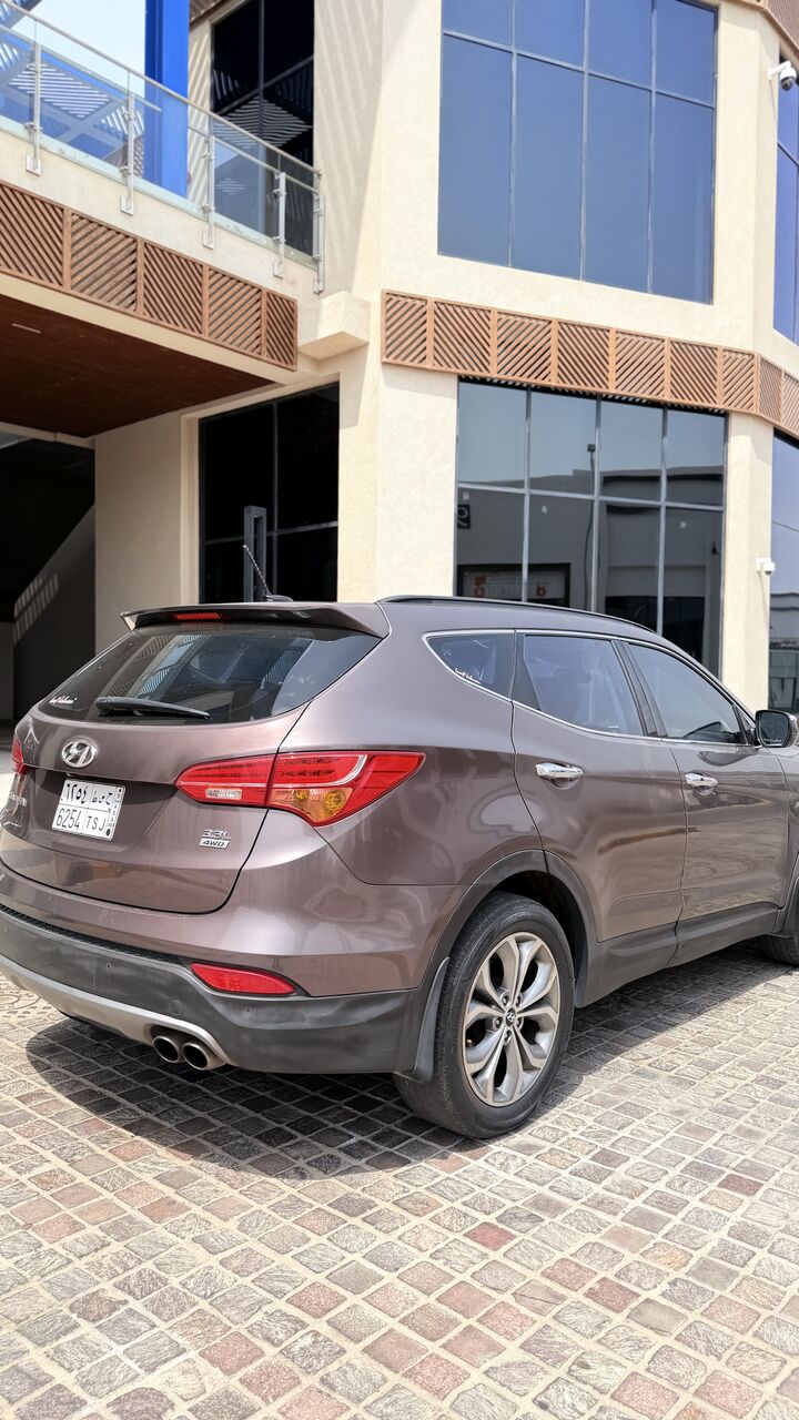 Jeddah, Vehicles, Cars & Trucks , SAR 38500,  Hyundai Santa Fe,  2014,  Automatic,  247000 KM,   Full Option Special Black Edition