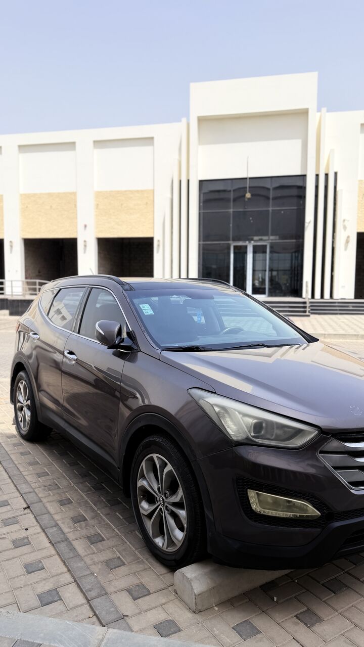 Jeddah, Vehicles, Cars & Trucks , SAR 38500,  Hyundai Santa Fe,  2014,  Automatic,  247000 KM,   Full Option Special Black Edition