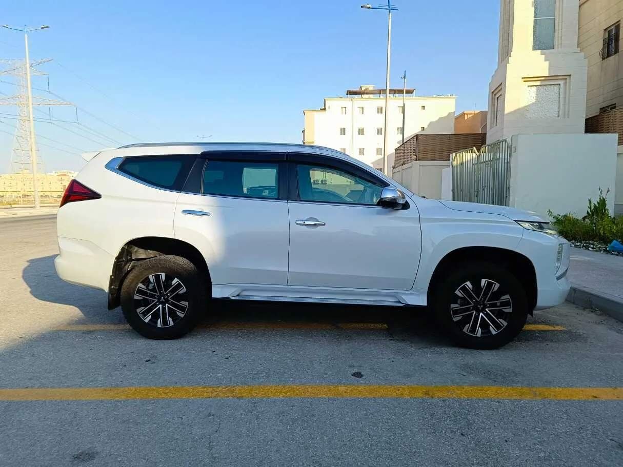 Dammam, Vehicles, Cars & Trucks , SAR 70000,  Mitsubishi Montero Sport,  2020,  Automatic,  206000 KM,