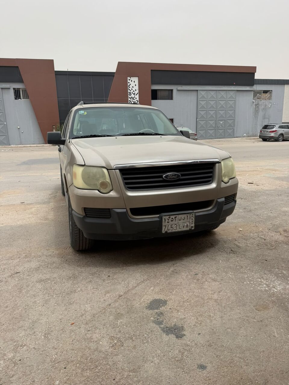 Riyadh, Vehicles, Cars & Trucks , SAR 9499,  Ford Explorer,  2007,  Automatic,  300000 KM,  Smooth Engine, Ac Good Condition.