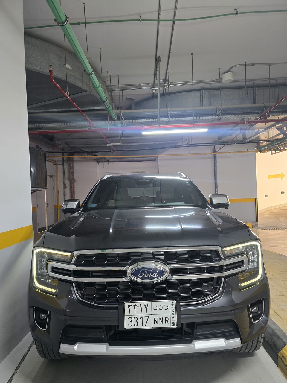 Riyadh, Vehicles, Cars & Trucks , SAR 140000,  Ford Everest,  2024,  Automatic,  69000 KM,    Lmited Grey With Extended Warranty