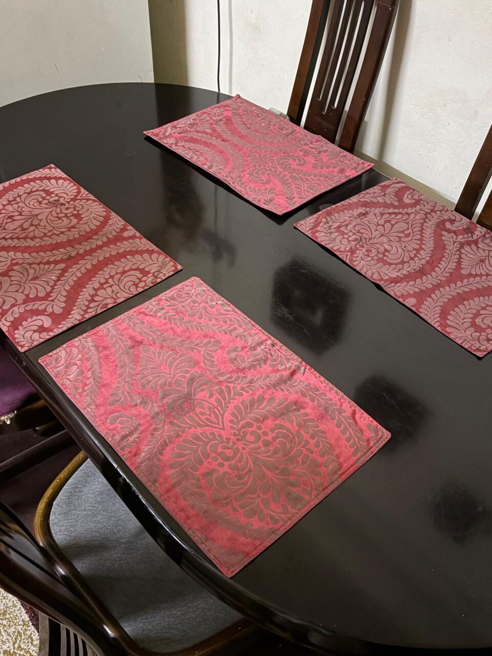Manama, Furniture, BHD 10,  Dining Table For Sale Only 10bd
