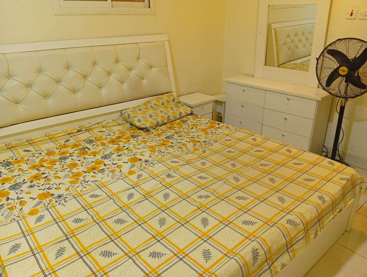 Riyadh, Apartments, Flats, Houses & Villas, SAR 1200/month,  1 BR,  Furnished Room For Rent.