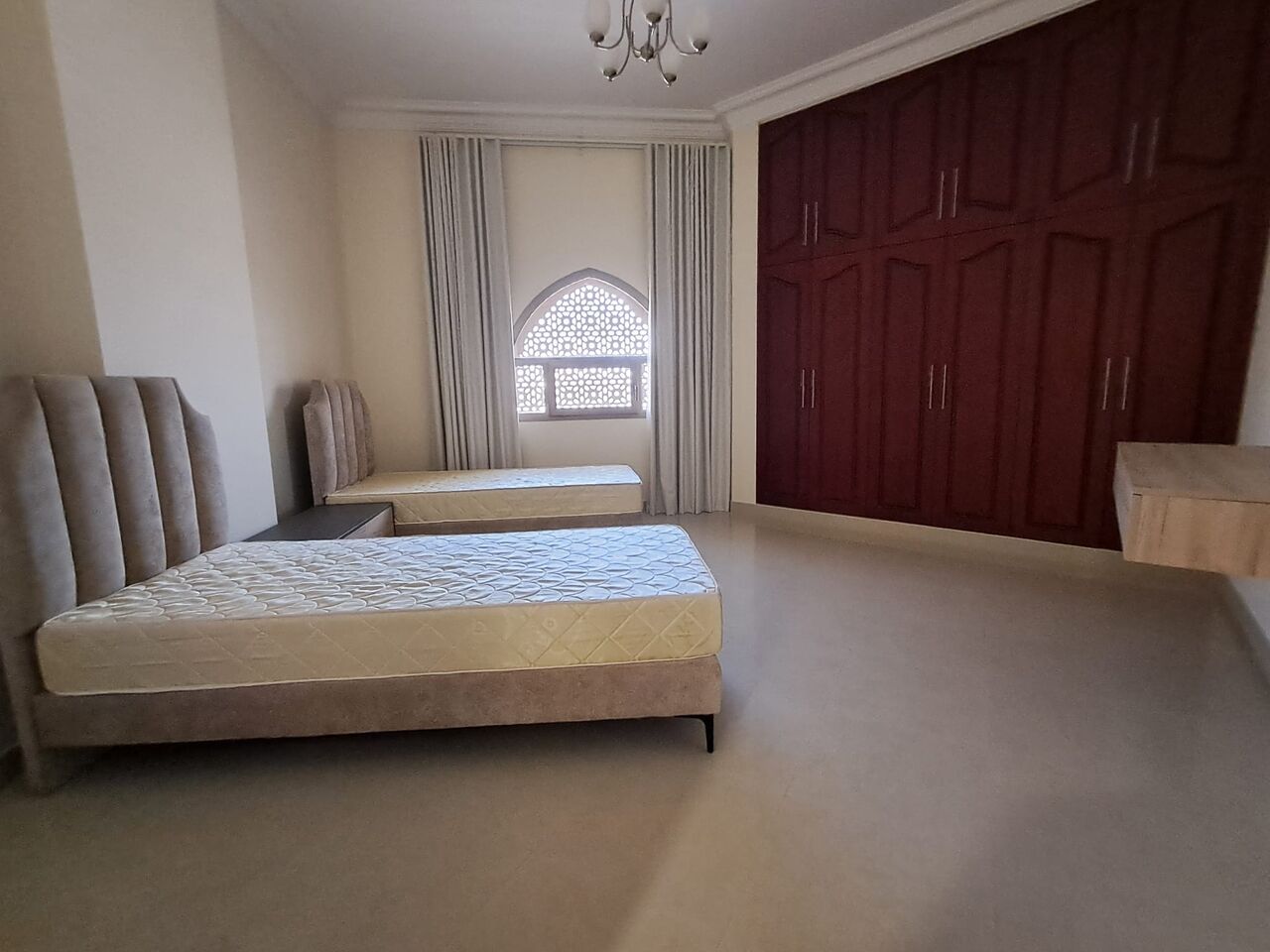 Manama, Apartments, Flats, Houses & Villas, BHD 450/year,  2 BR,  Amazing Offer 2 Bhk At Manama Just For 450 Bhd