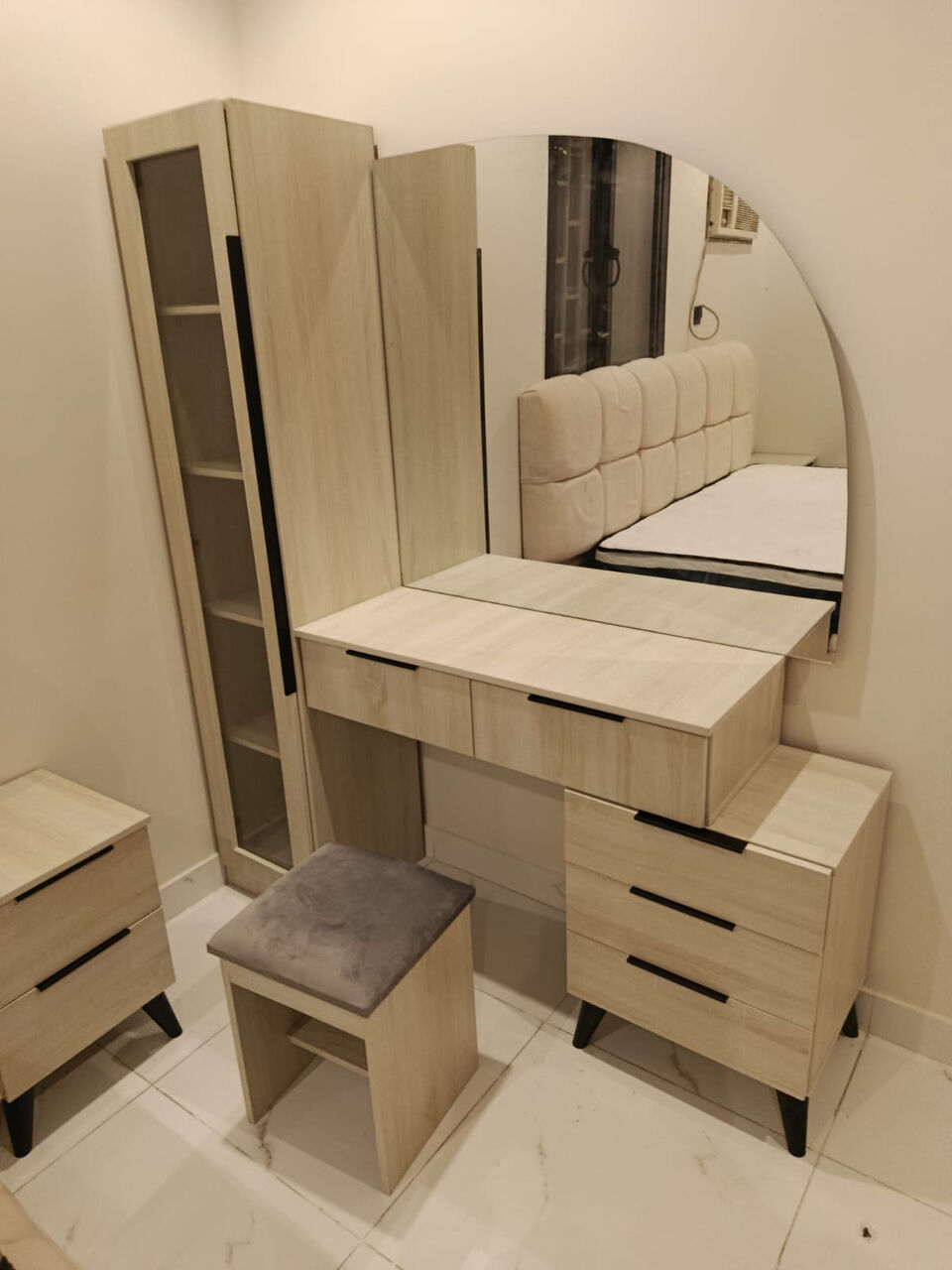 Jeddah, Furniture, SAR 11,  Brand New Bedroom Set Avalible