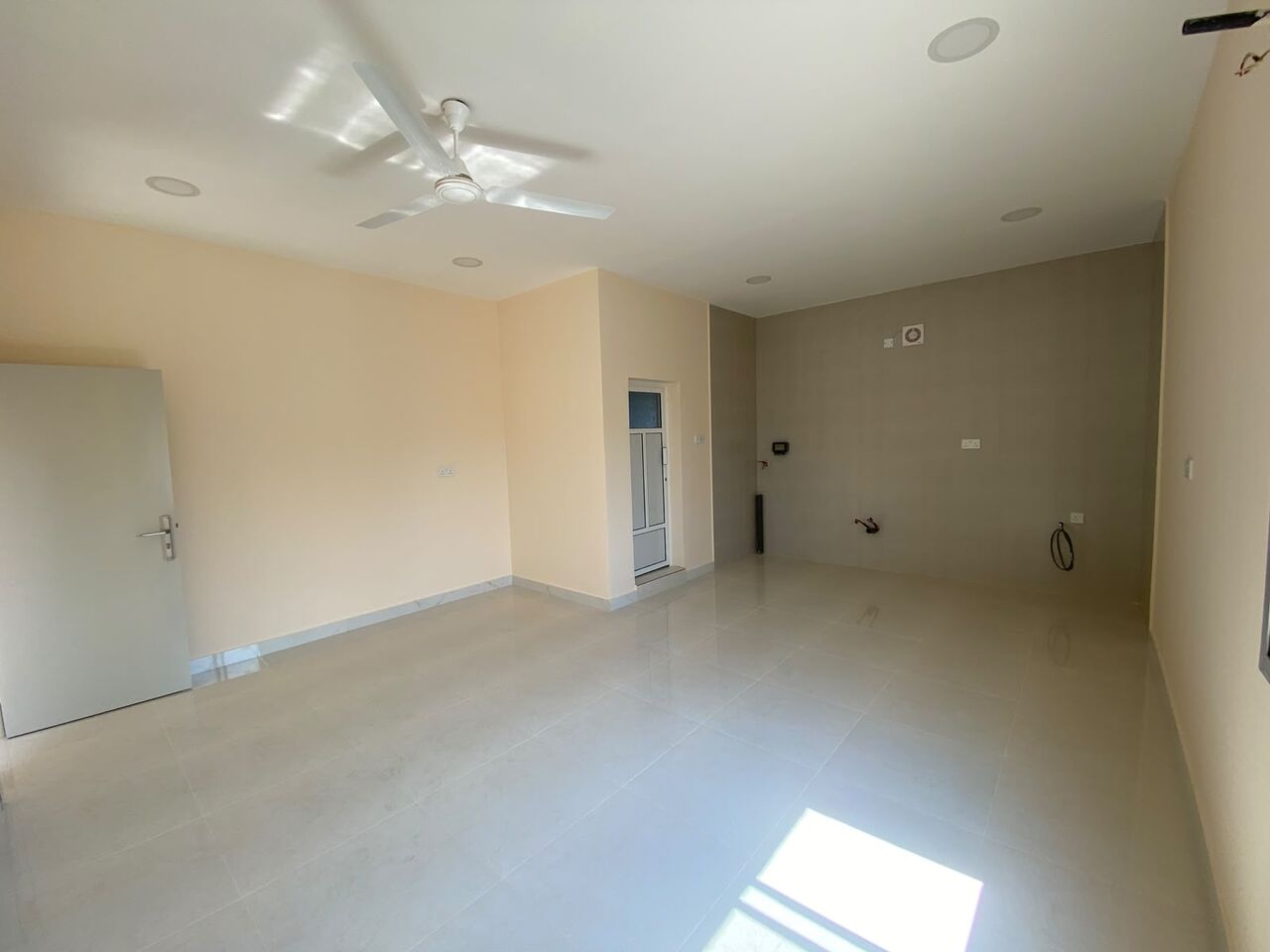 Budaiya, Apartments, Flats, Houses & Villas, BHD 150/month,  2 BR,  For Rent Spacious Flat In Bani Jamra Near Budaiya, Exclusive Without Electricity