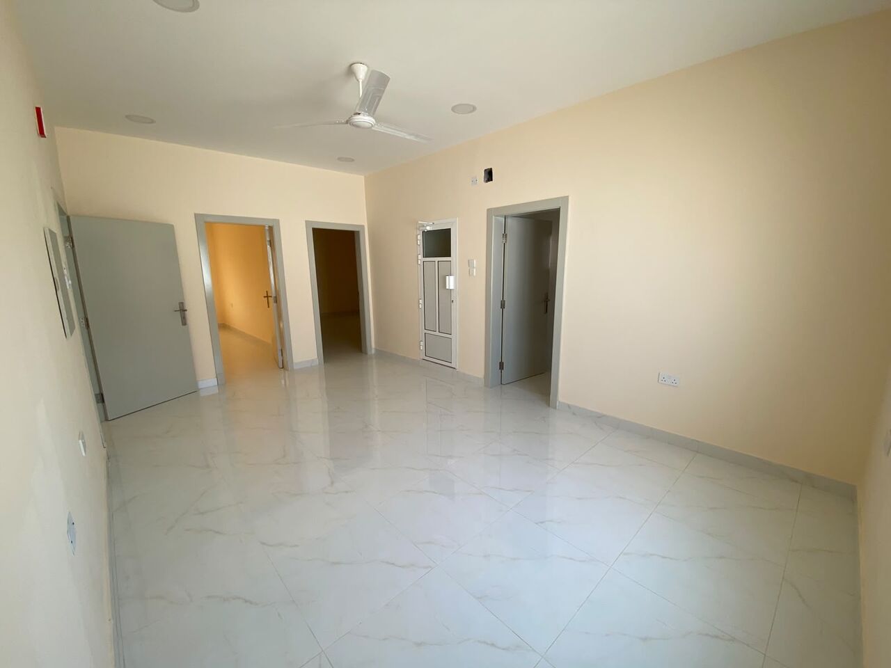 Budaiya, Apartments, Flats, Houses & Villas, BHD 150/month,  2 BR,  For Rent Spacious Flat In Bani Jamra Near Budaiya, Exclusive Without Electricity