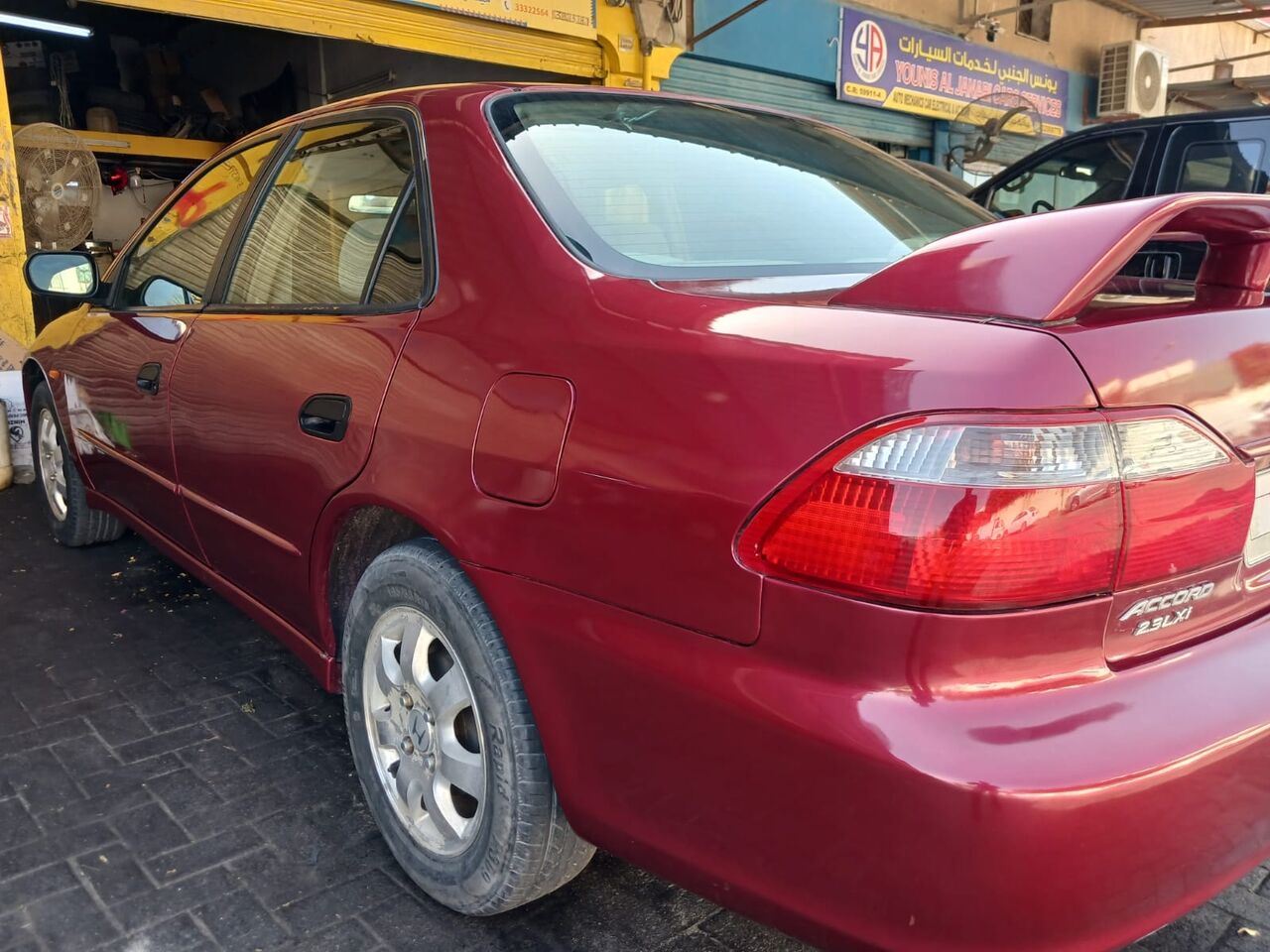 Diraz, Vehicles, Cars & Trucks , BHD 1000,  Honda Accord,  2000,  Automatic,  391000214 KM,