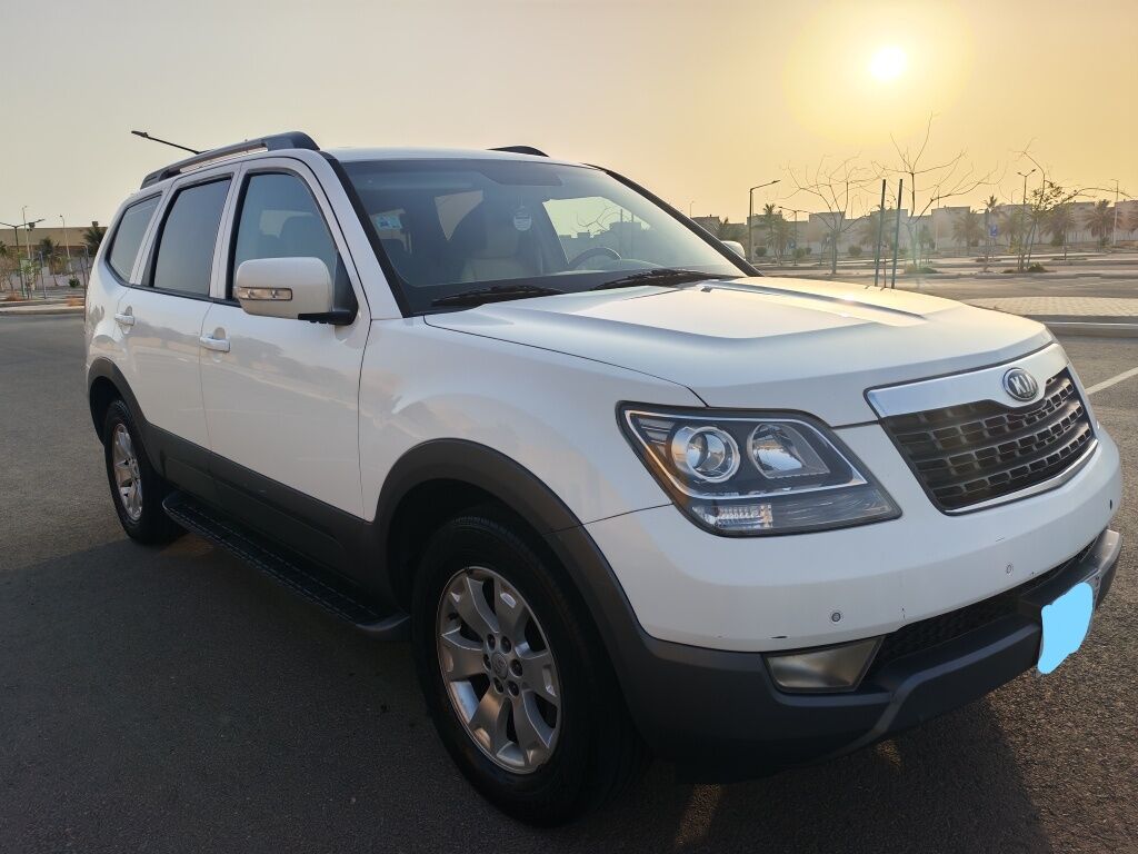 Yanbu, Vehicles, Cars & Trucks , SAR 27000,  Kia Mohave,  2015,  Automatic,  175000 KM,  Car For Sale SUV-7 Seater