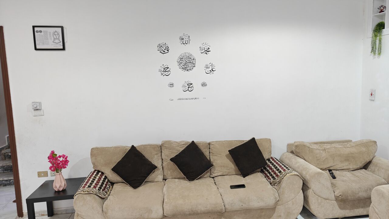 Jeddah, Furniture, SAR 50,  Home Centre Sofa For Urgent Sale