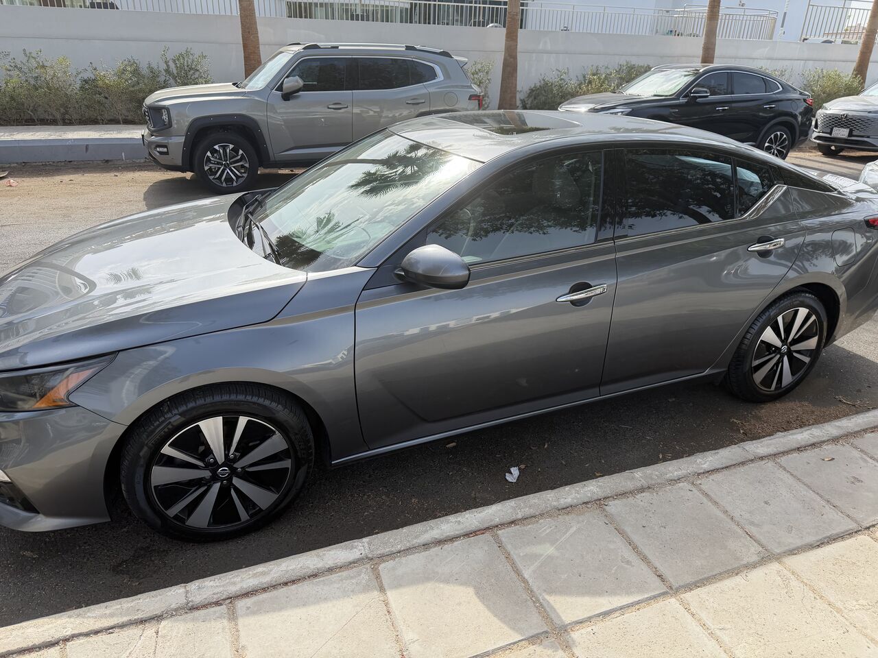 Jeddah, Vehicles, Cars & Trucks , SAR 75000,  Nissan Altima,  2022,  Automatic,  90000 KM,   - Good Condition
