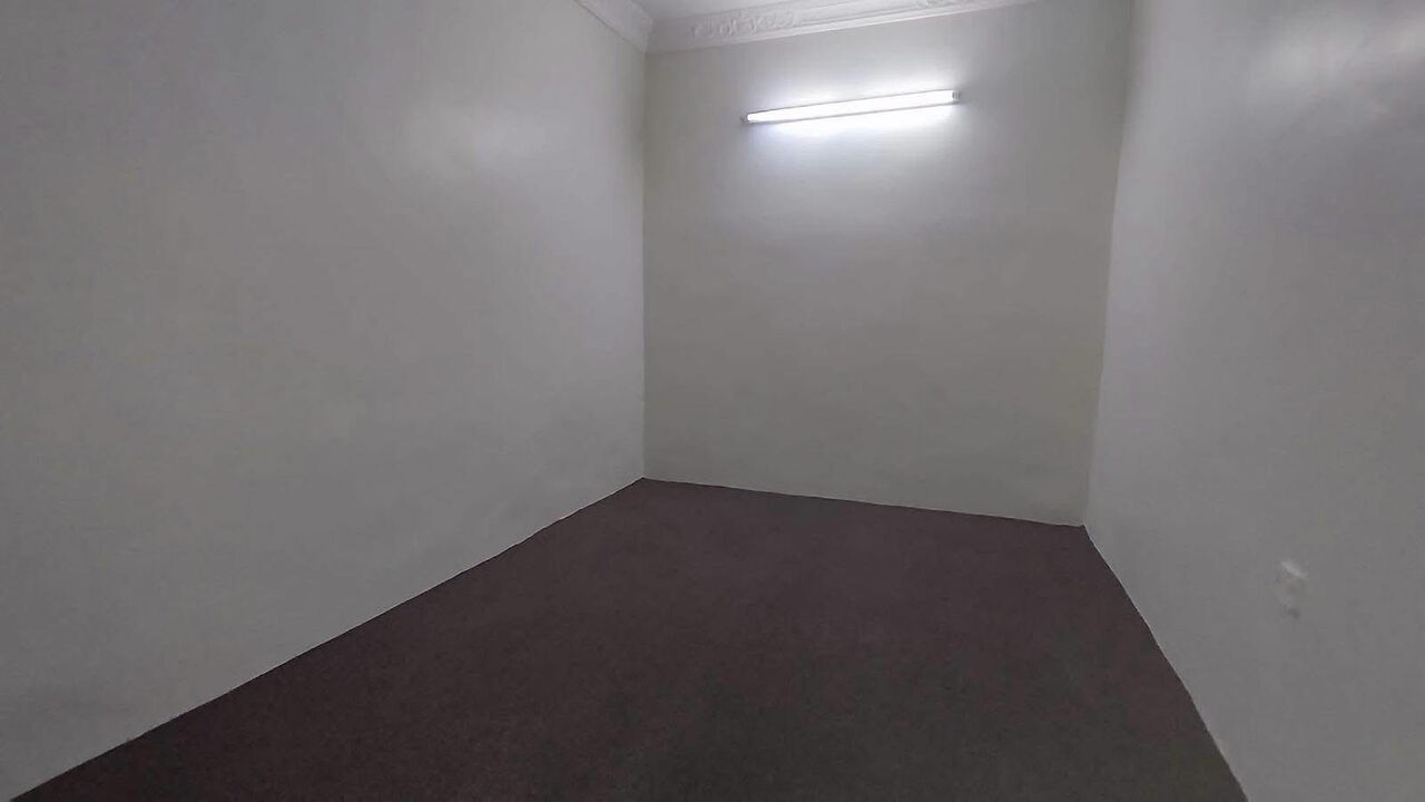 Gudaibiya, Apartments, Flats, Houses & Villas, BHD 140/month,  1 BR,  Gudaibiya:- 1BHK Unfurnished Flat On Rent.  Bd 140/- With Unlimited EWA.