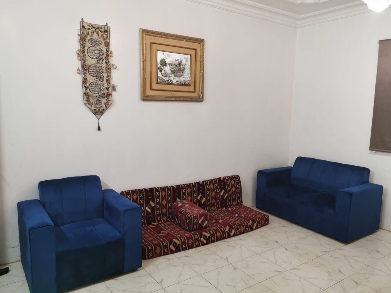Al Malaz, Rooms for Rent, SAR 1300/month,  Furnished,  URGENT: Spacious Room For Executive Bachelor (SINGLE) In Malaz