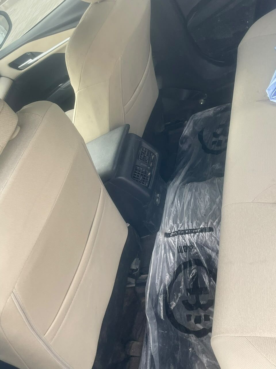 Riyadh, Vehicles, Cars & Trucks , SAR 75000,  Toyota Camry Hybrid,  2025,  Automatic,  25400 KM,   &mdash; 25,500 Km &mdash; Direct Owner Sale (No Dealers