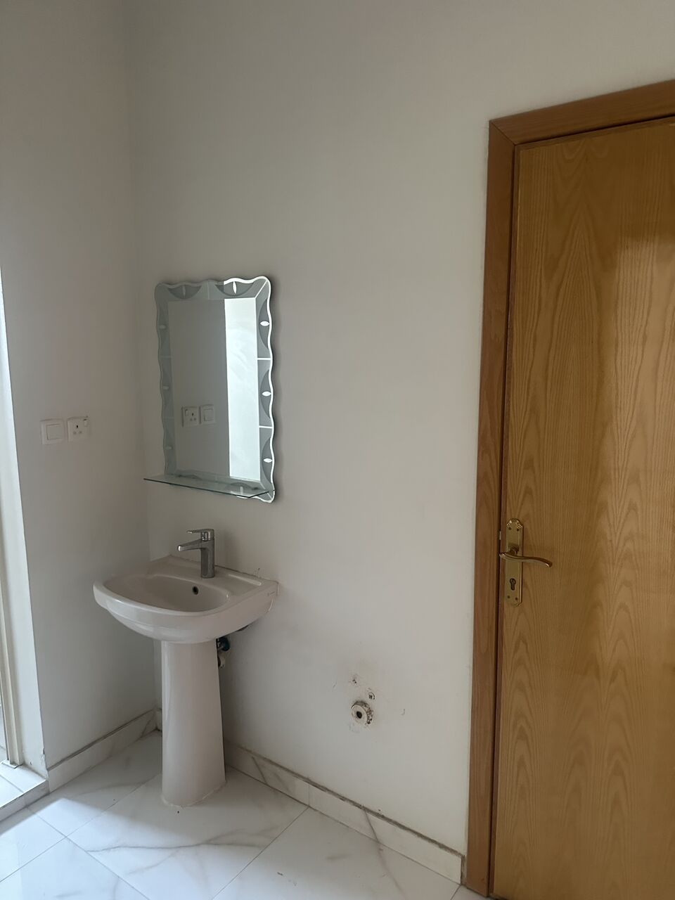 Abqaiq, Help, Big Single Room For Family Or Executive Bachelor